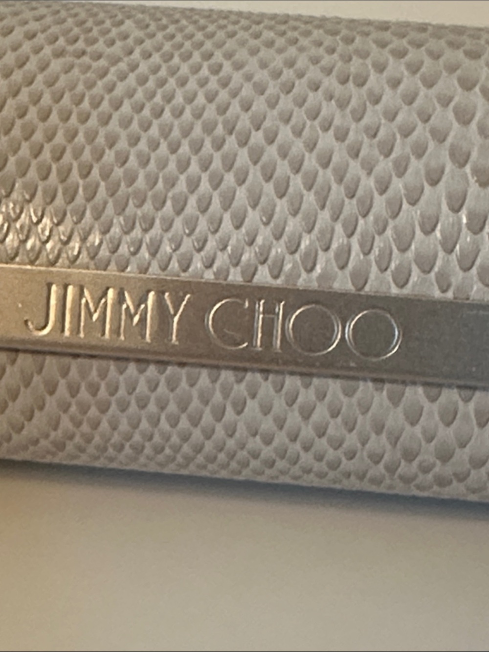 Jimmy Choo Ivory Snakeskin
Hardshell Sunglasses/ Eyeglasses Case